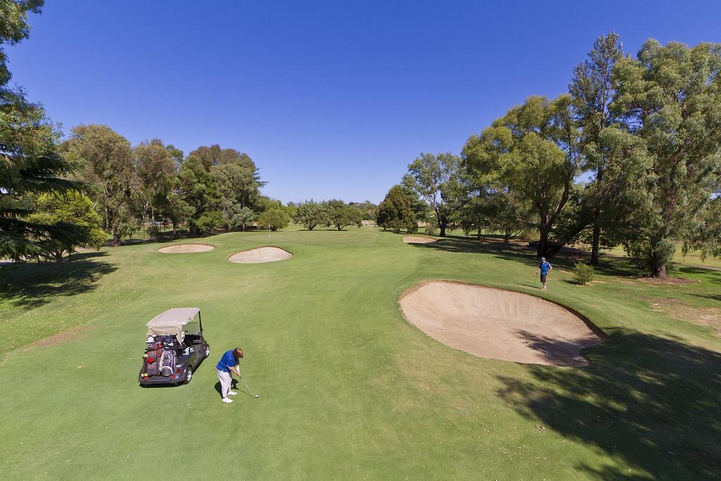 Howlong Golf Resort Exterior photo